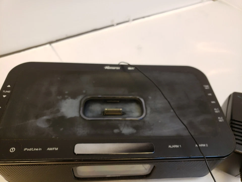 Radio reloj iWake negra Memorex MI4004 Foto 3 de 4