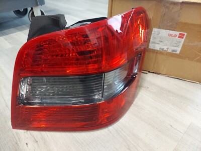 ULO 1056002 Tail Light Taillight AS IS  Brakelight Lamp Passenger Right Side