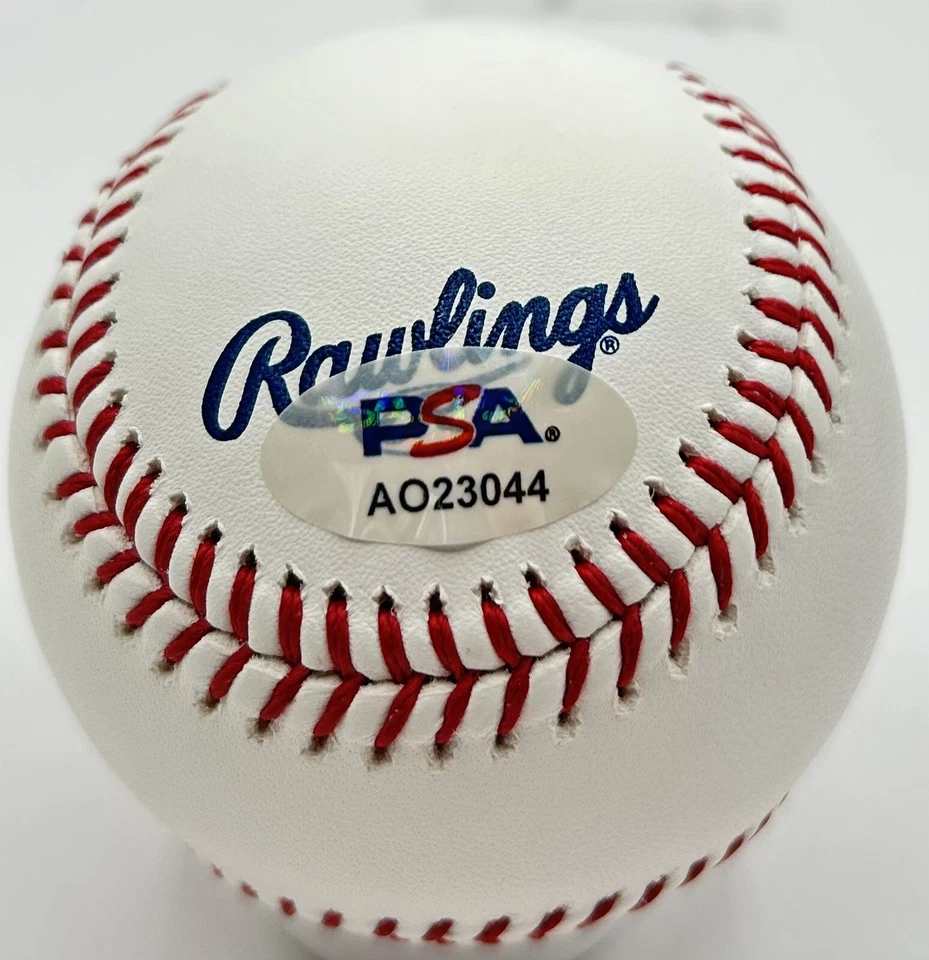 Tom Glavine Signed Hall of Fame Official Major League Baseball PSA/DNA COA - Image 2 of 2