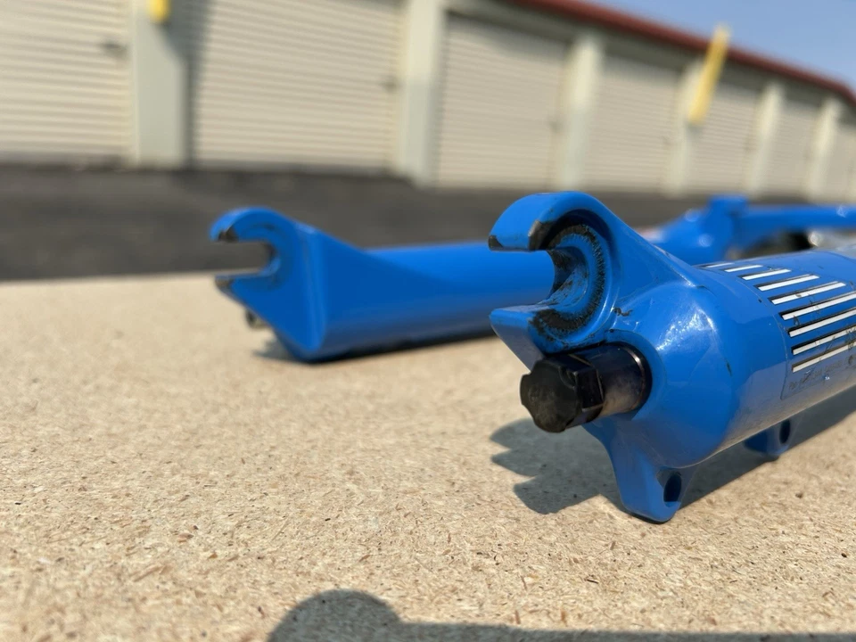 Rock shox SID Dual Air 1-1/8 Fork With Chris King Headset Included. - Image 4 of 4