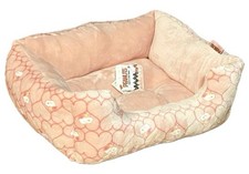 RARE Peanuts Snoopy Hearts Cozy Pet Bed, Pink, 20  x 16  x 8  