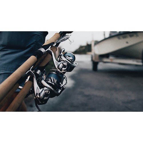 Shimano Stradic FM Spinning Reel 6:1 Gear Ratio 1000HG | ST1000HGFM - Picture 9 of 12