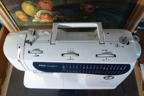 Privileg Nähmaschine Pro Comfort 4237, sehr guter gebrauchter Zustand - Picture 4 of 7