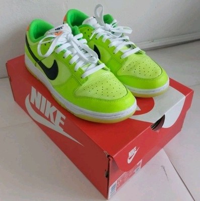 Nike Dunk Low SE FJ4610-702