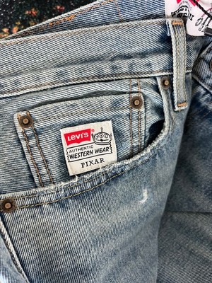Levi's x Toy Story Loose Fit Jeans - Size 32 x 30 - Blue | eBay