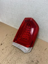 Chrysler 300 Tail Light Left Driver Side LED Tail Light For 2015-2023 Chrysler 300 - Black Housing, DOT Certified Left Driver Side Tail Light 2015-2023 - Foto 8