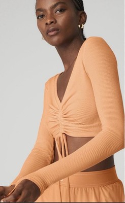 ALO YOGA Ribbed Cinch Cropped Long Sleeve size M Cantaloupe