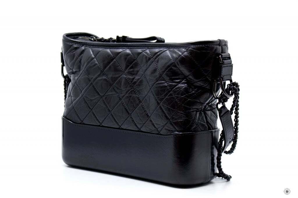 CHANEL GABRIELLE MEDIUM IN BLACK