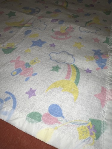 EXC VTG Beacon 1980s Baby Blanket W/Satin Trim Rainbows Balloons Bunnies 43x39.5 - Picture 7 of 9