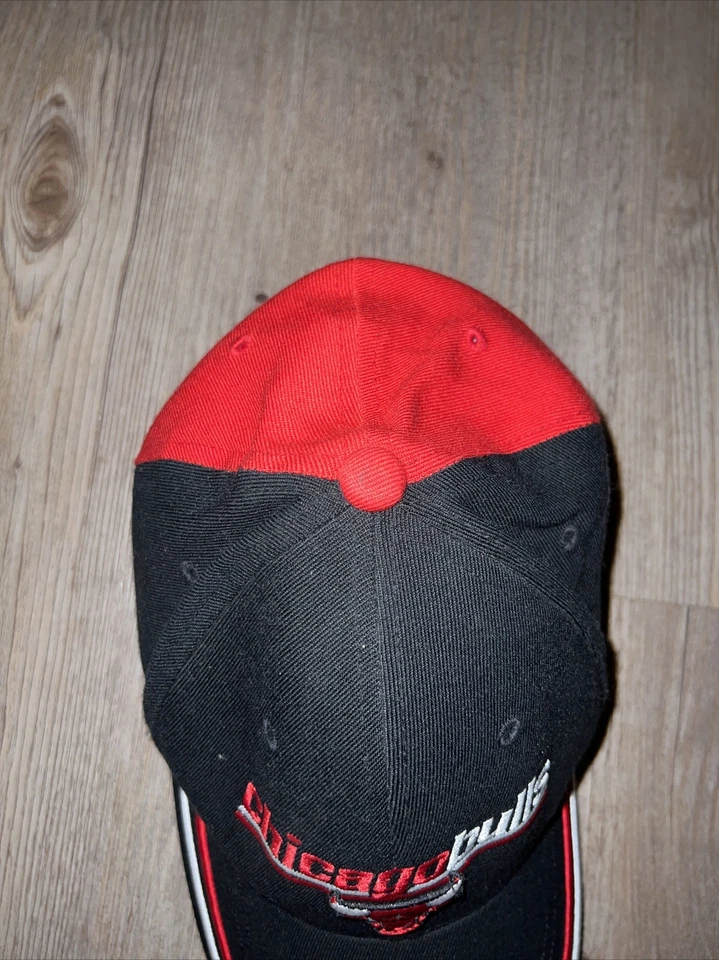 De colección Chicago Bulls NBA Nike Swoosh Gorra Negro Rojo Mezcla Lana Sombrero Talla L/XL Foto 4 de 4