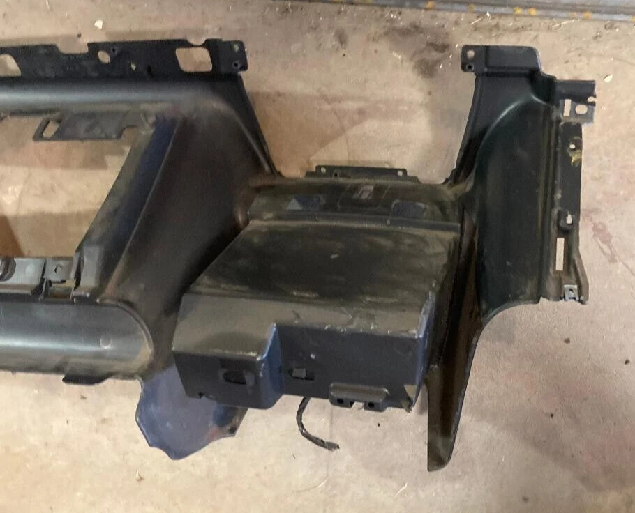 2001 - 2006 克莱斯勒 SEBRING LOWER DASH ASSEMBLY P/N ORN92TRMAB 正品 原始设备制造商 道奇 — 第 4/4 张图片