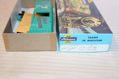 #ad HO Scale Athearn 40#x27; Box Car Great Northern Green #27026 1223 BNOS $30.00