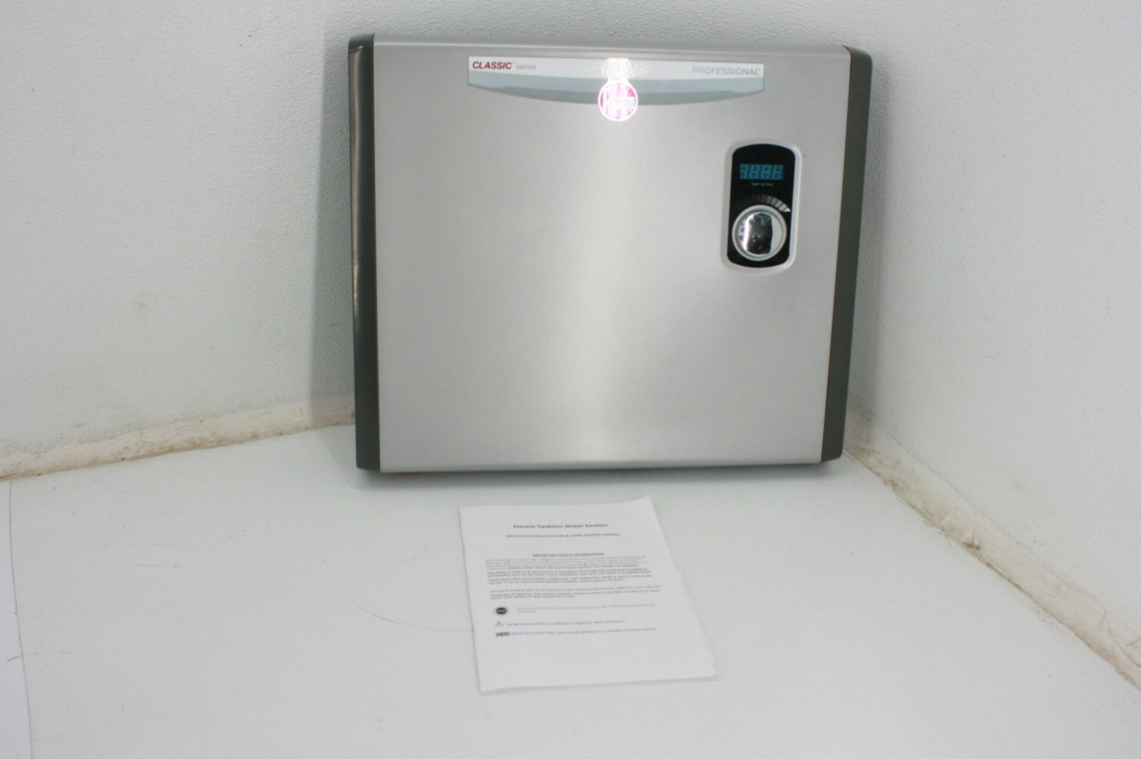 SEE NOTES Rheem RETEX-36 Tankless Water Heater 36 kw Up to 6 Gallons Per  Minute | eBay