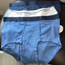 Lot of 2 Hanes  1 Fruit Of The Loom cotton Bl...