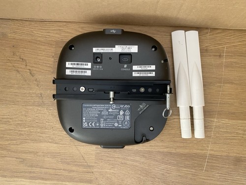 Aruba AP-504-RW avec Antennes Aruba R2H22A Aruba AP-504 Point d'accès - Photo 2/12