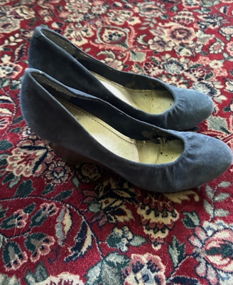 well-worn womens shoes size 9