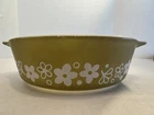 Pyrex Spring Blossom Green Crazy Daisy Casserole Dish With Lid 470C Vintage