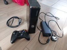 Xbox 360 S Console Black Model 1439 with Controller and All Cables Working