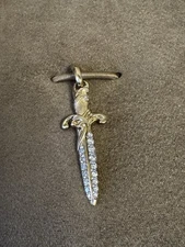 David Yurman Waves Dagger 18K Yellow Gold with Diamonds, 31mm