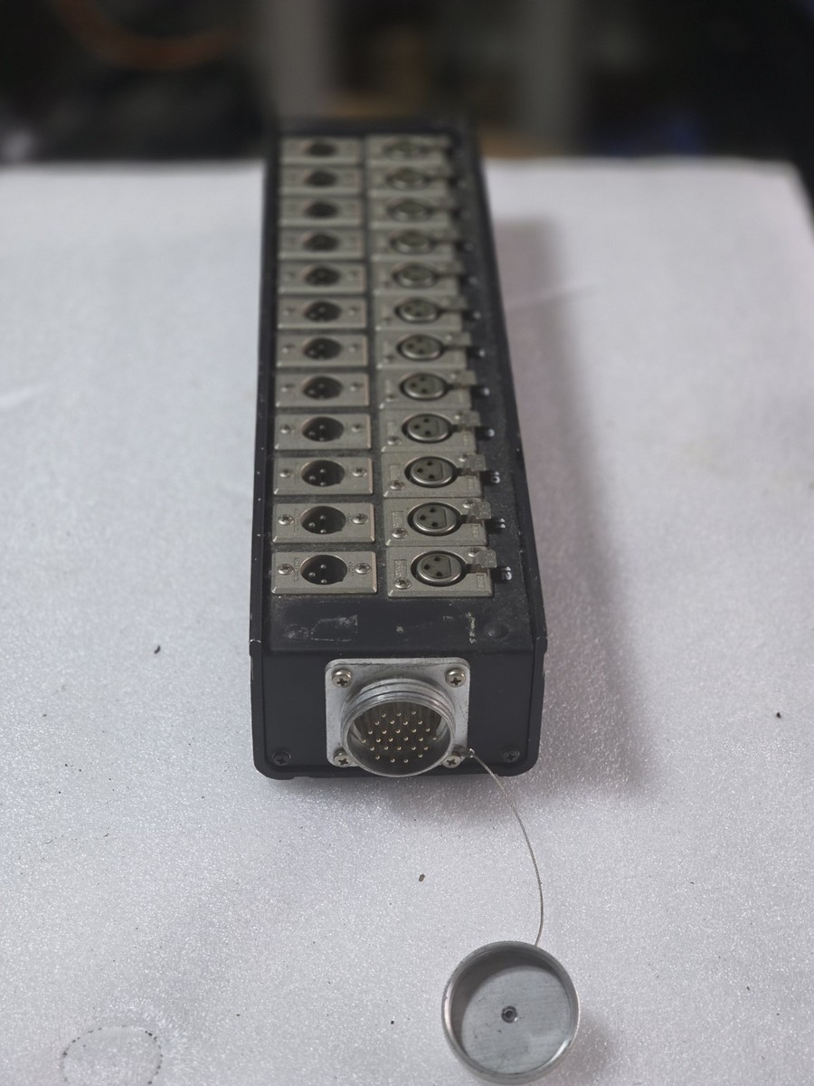 Canare 12J12N2 12-Channel Junction Stage Box for sale online | eBay