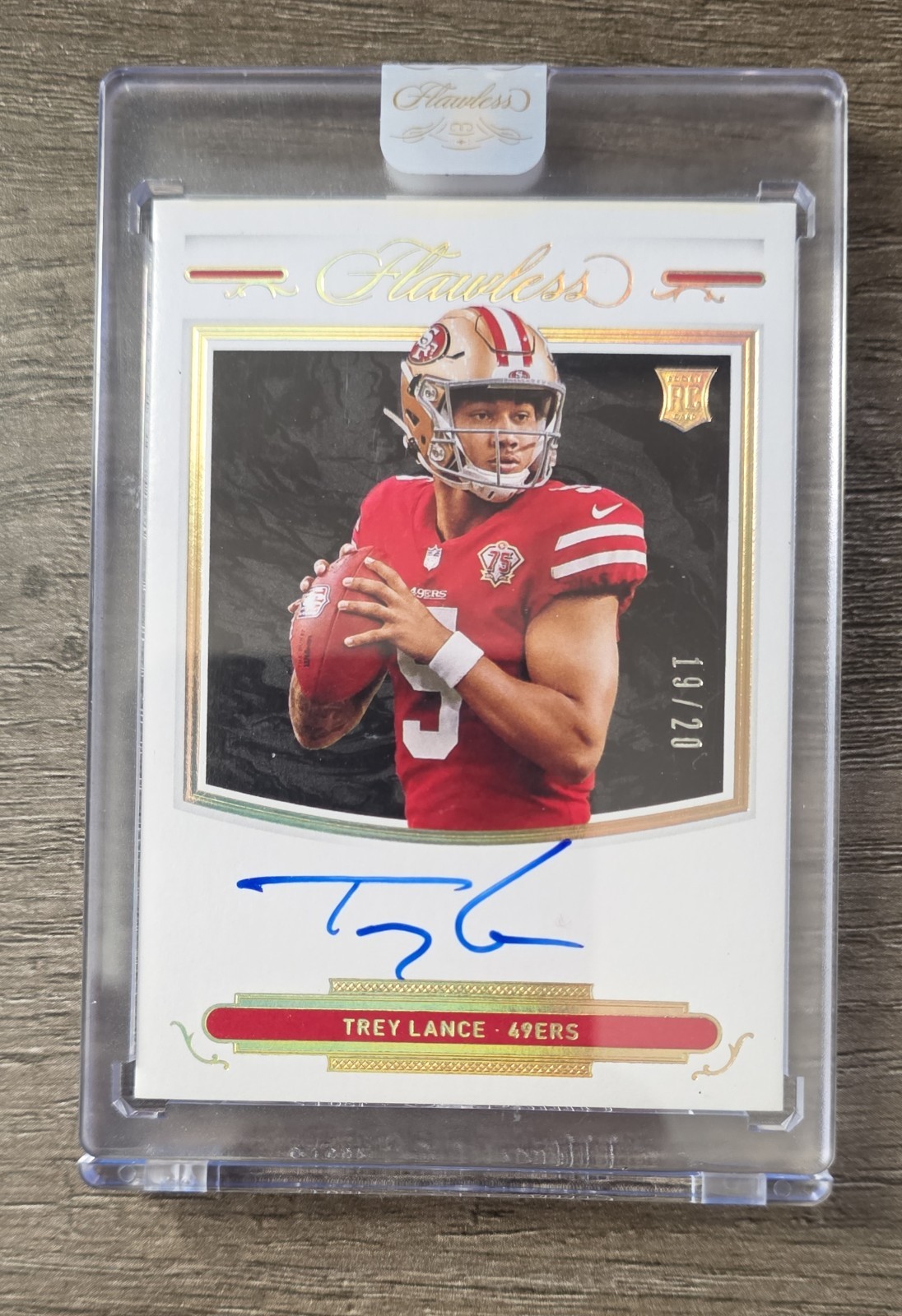 2021 Panini Flawless - Rookie Shadow Signatures Trey Lance #RSS-3 /20 (AU, RC)