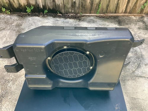 2011-2012  Dodge Durango Subwoofer Speaker OEM 05064609AB  TESTED GOOD GUARANTEE