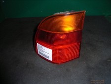 Rückleuchte Außen links BMW 5er Touring (E39) 281500 km