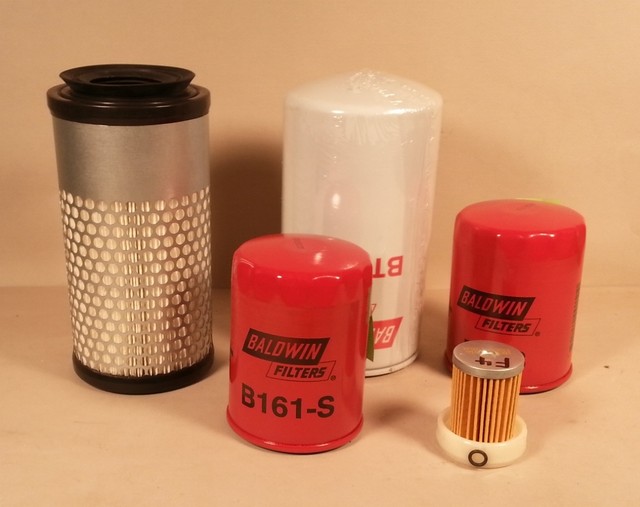 Kubota B7800 HST Filter Kit TOP QUALITY eBay