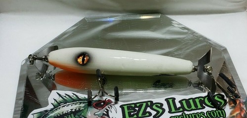 Leurre De Surface Topwater 5″ Wooden – Ez's Lures Purple Web – Custom USA