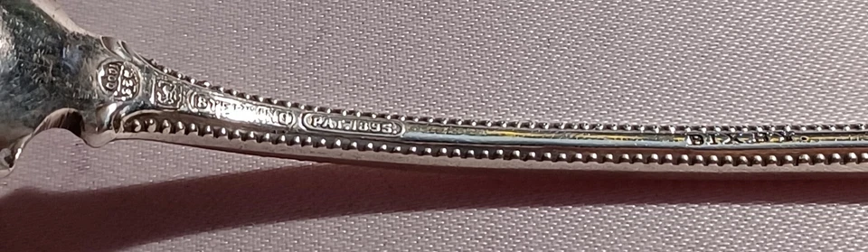 Tenedor de lechuga Old Colonial by Towle estilo antiguo esterlina 9 1/2" Foto 3 de 4