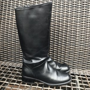 tall black boots canada