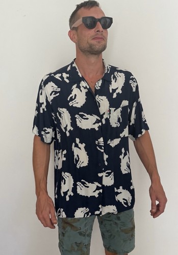 Moschino, MOSCHINO Vintage 80s Men's Navy White Abstract Print Short Sleeve Shirt M Italy!