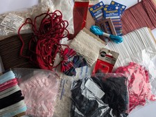 JOB LOT 147: VINTAGE threads, ribbon, lace, bows  more