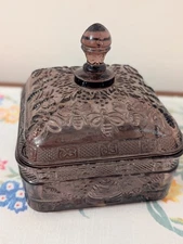 Vintage Tiara Amethyst Indiana Glassware Honeybee Covered Candy Dish