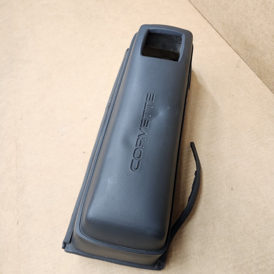 C4 Pad 84-89 C4 Corvette RIGHT Dash Crash Pad Breadbox Passengers Front OEM ...