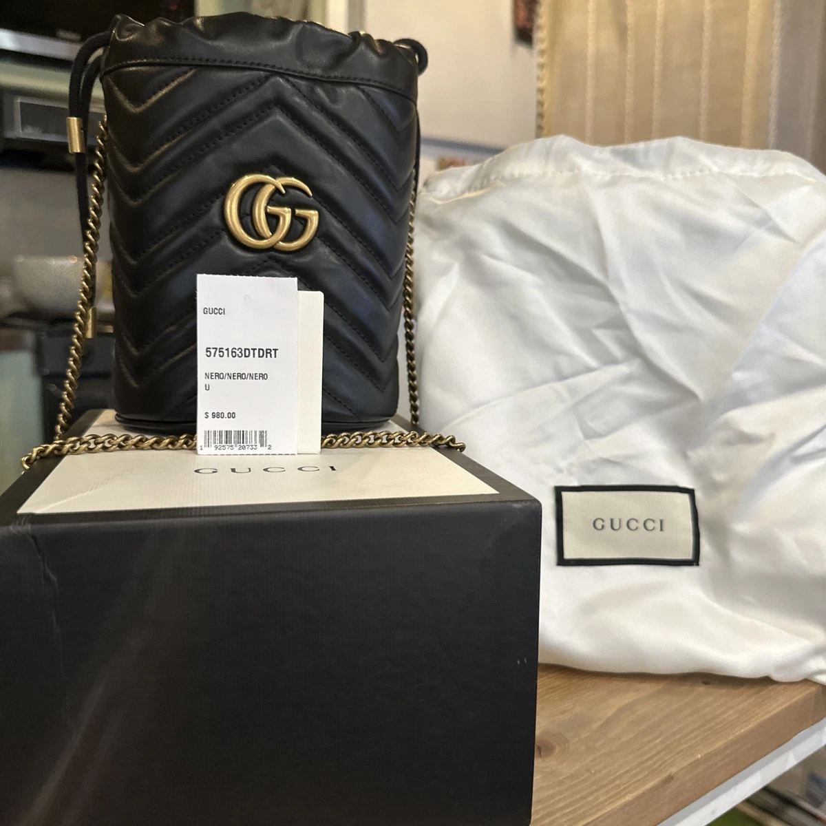 ♡訳アリGUCCI クラッチバッグ♡ 25+ Gucci Drawstring Handbags Bucket & Drawstring Bag & Bags for