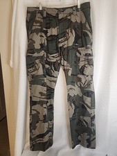 Men's Wrangler Relaxed Fit Cargo Pants w/ Stretch Tech Pockets 36x32