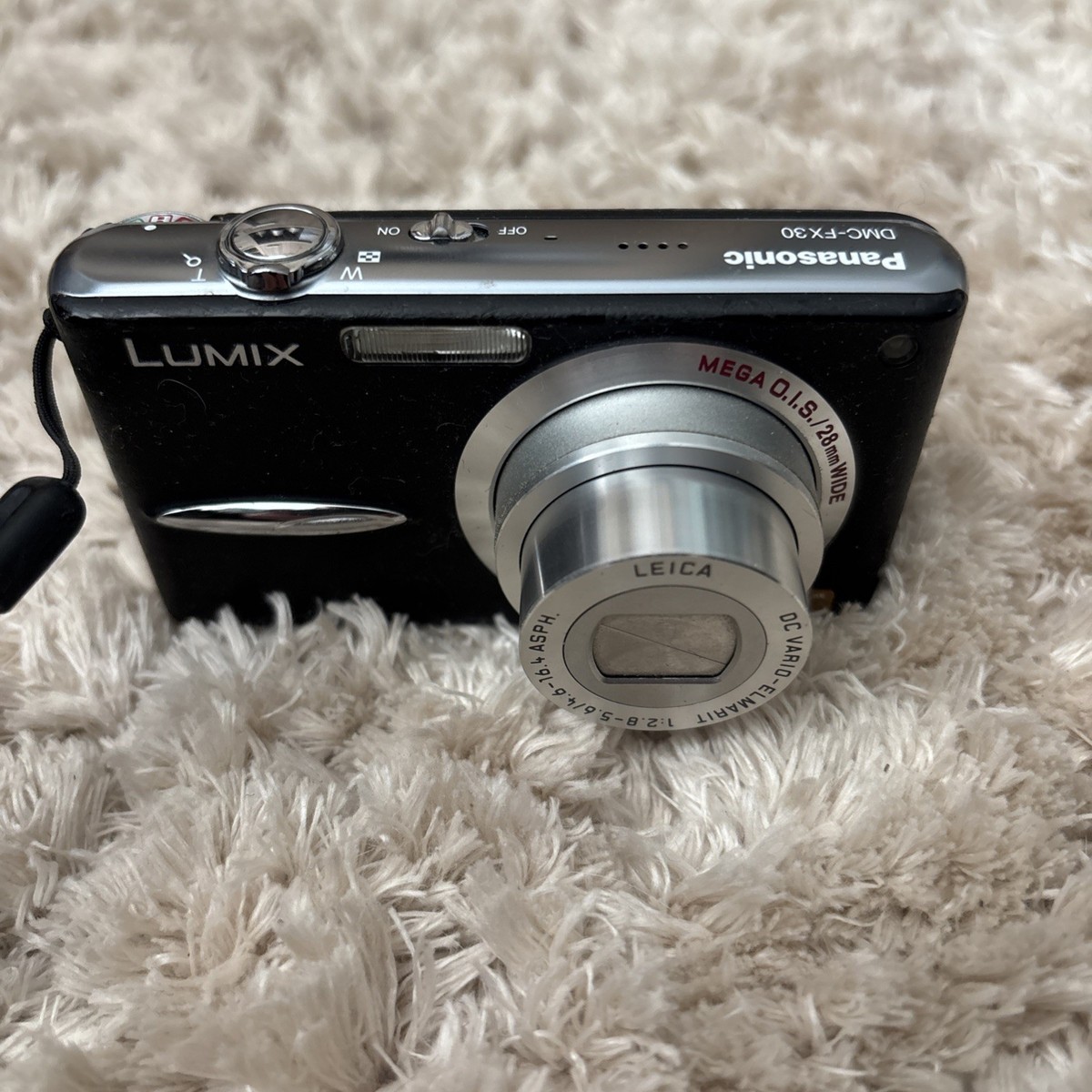 Panasonic Lumix DMC-FX30 7.2MP Digital Compact Camera 3.6x Optical