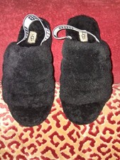 UGG Fluff Yeah Slide Black Sheepskin Slipper Sandal 1095119 NWOB Womens Size 8