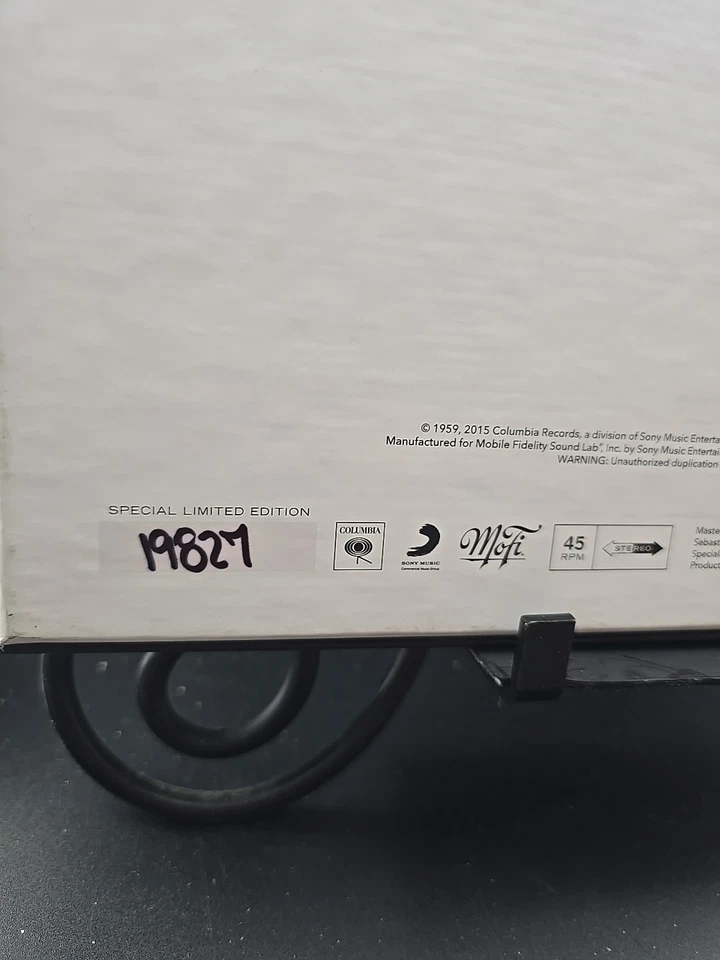 Miles Davis Kind Of Blue MFSL 2x LP 180g Box Set W/ INSERT Hand Numbered NM - Image 3 of 4