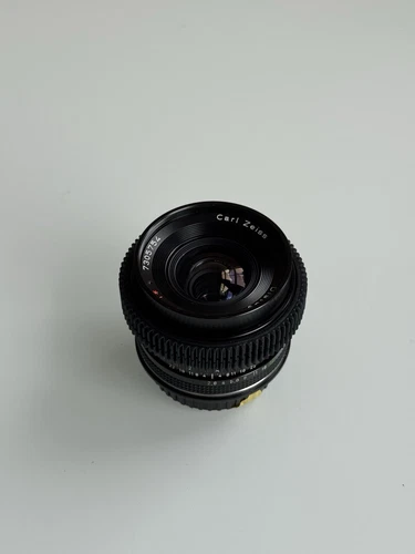 Contax Carl Zeiss 35mm f/2.8 - EF Mount