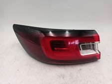 Feu arrière Renault CLIO