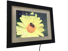 POLAROID IDF-1020 10.4" Digital Picture Frame, Cords,  Remote - Tested works 