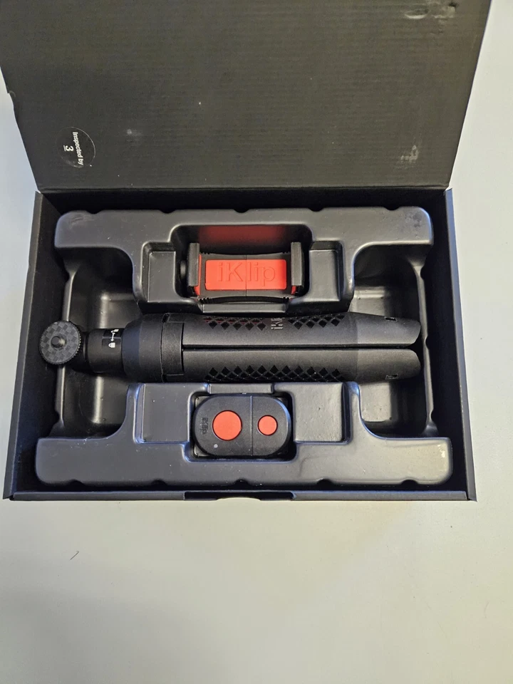 iKlip Grip Pro Multifunction Phone/Camera Stand Handle Selfie & BlueTooth Remote - Image 4 of 4