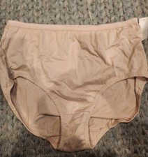 New Fruit of the Loom Women panties sz 11 hipster cotton beige