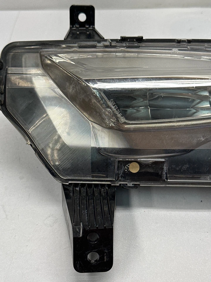 Chevrolet Equinox Faro Antiniebla 22 23 Lámpara De Conducción Conjunto Delantero Lado Derecho OEM 23386455 Foto 4 de 4