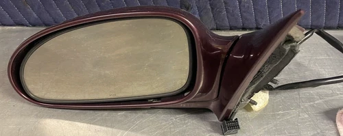 2000-2005 Buick Lesabre Driver Side LH Power Door Mirror Non-Heated OEM 25769728