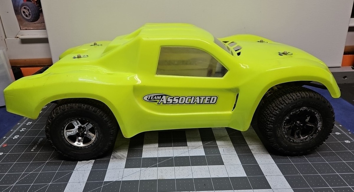 ホビーラジコン hpi BLITZ Vintage HPI Blitz 1/10 Short Course
