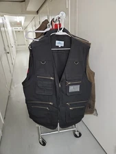 BLUE STONE Reactor Concealment Vest: The Original 22 Pocket Concealed Carry Vest