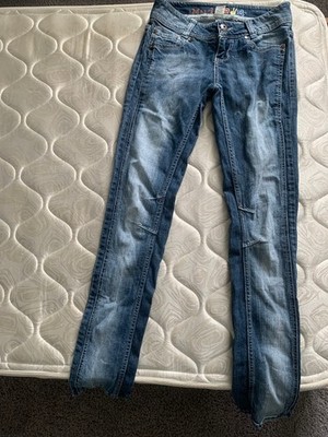 Trendy Skinny Jeans (Heart/Peace/Flower) Excellent Condition